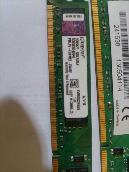 Memórias para PC-3 de 2GB e 1 de 1GB