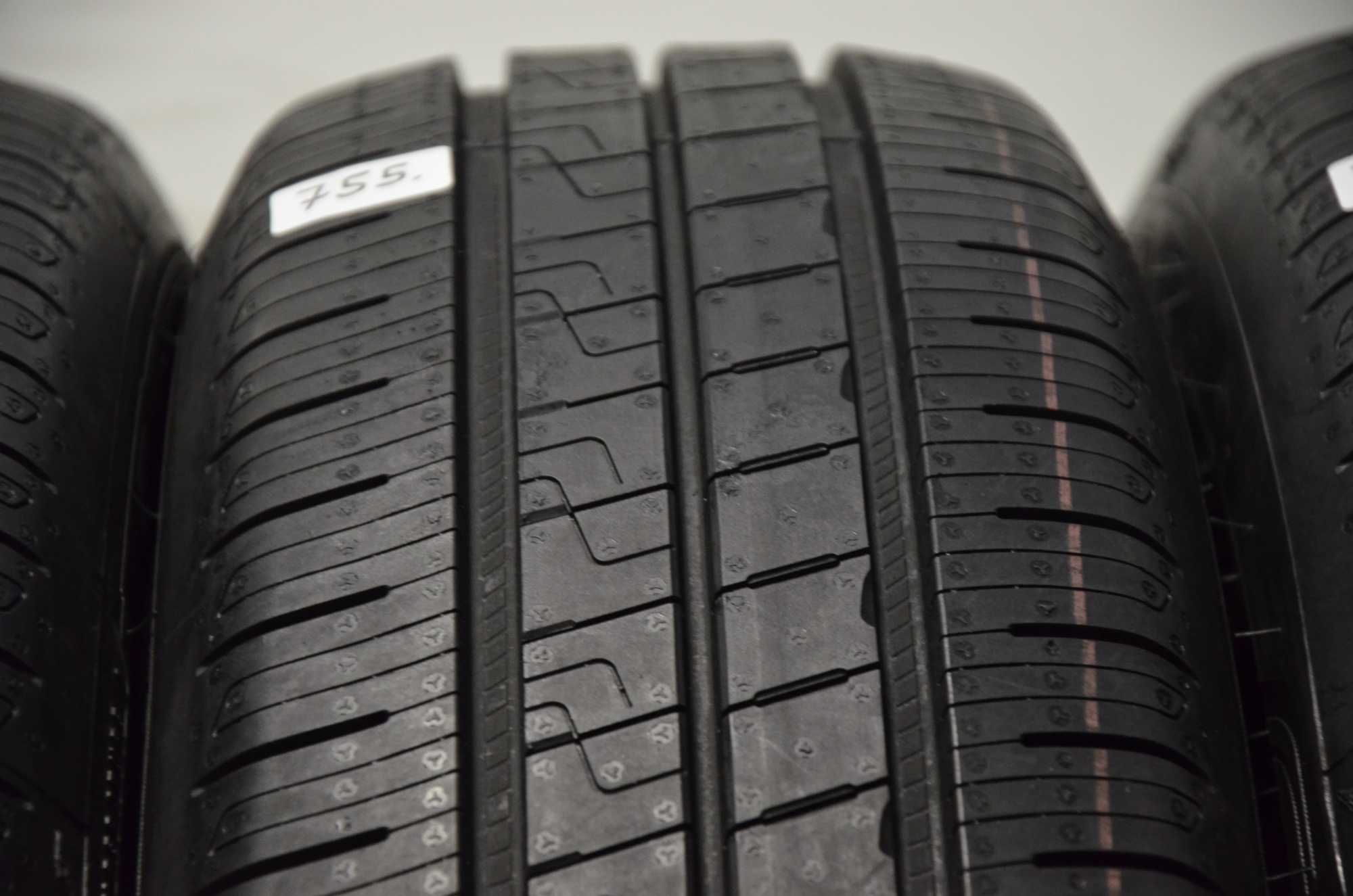 2022, 175/65 R17 Goodyear EfficientGrip Performance 2 Komplet nr755