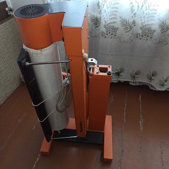 Прасувальна машина