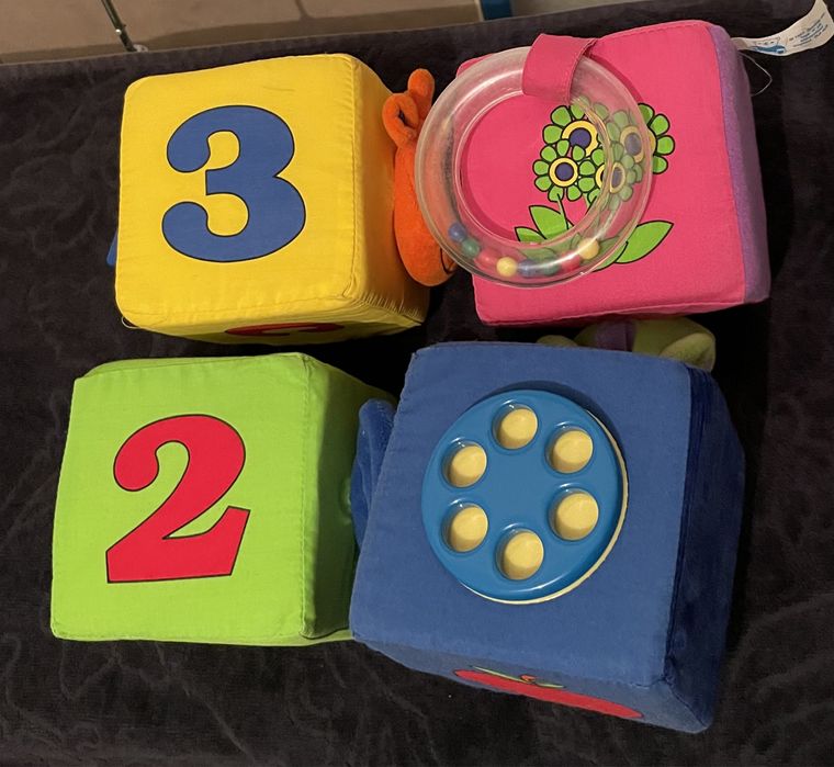 Bebé Cubos para brincar