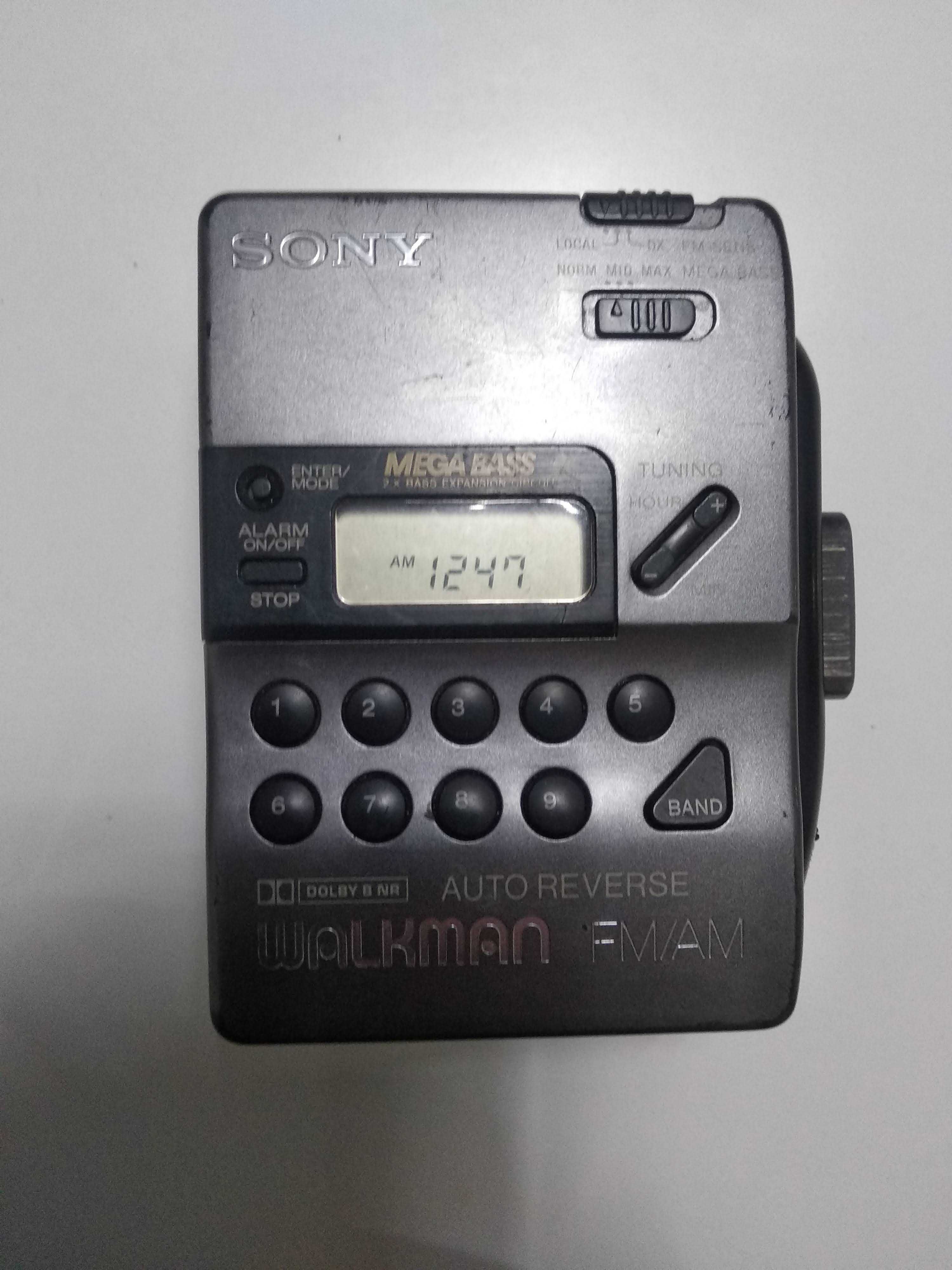 Sony Walkman WM-FX43 • Radio Cassette Player
