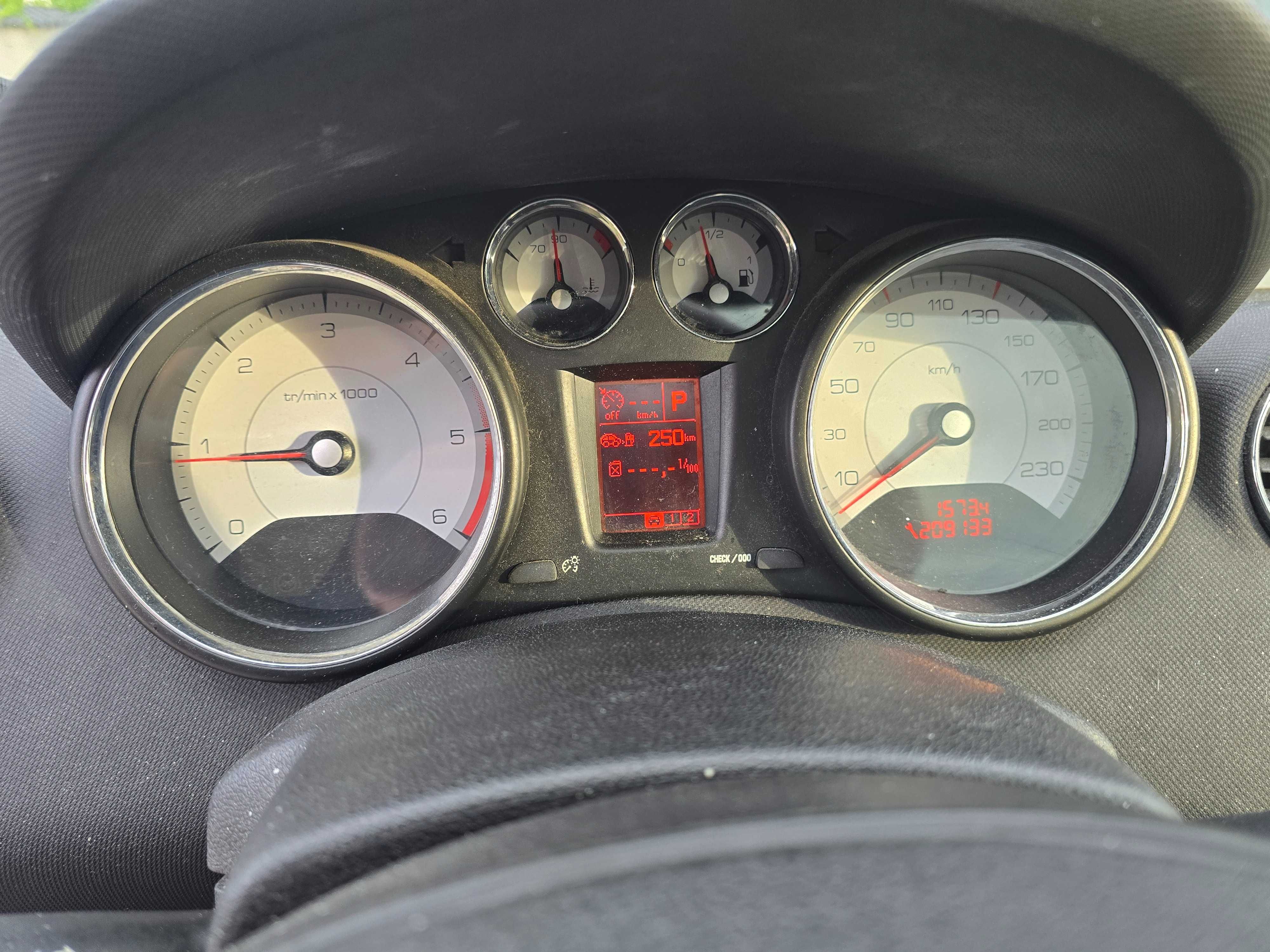 Peugeot 308  2,0 TDI 2008r. automat