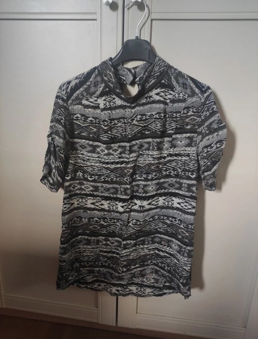 Bluzka koszulka etno wzór M 38