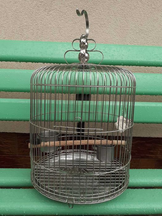 Продам клітку для канерів і папуги