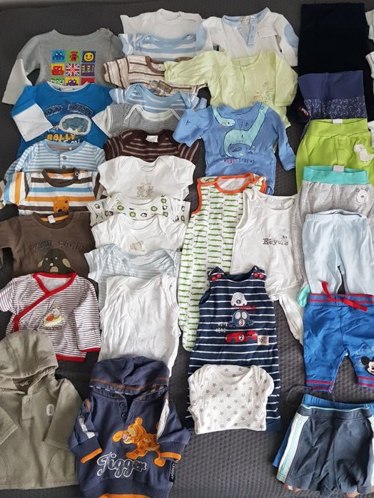 Paczka niemowlęca 56 62 ubrania zestaw body bluzka spodnie śpiochy