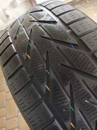 Шини зимові пара Toyo 235/55 r17