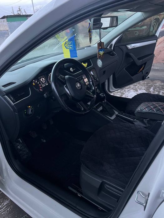 Продам skoda A7 2015