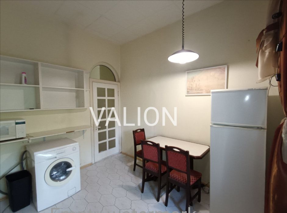 Оренда 2 к.кв. пров.Чеховський 11, Львівська площа