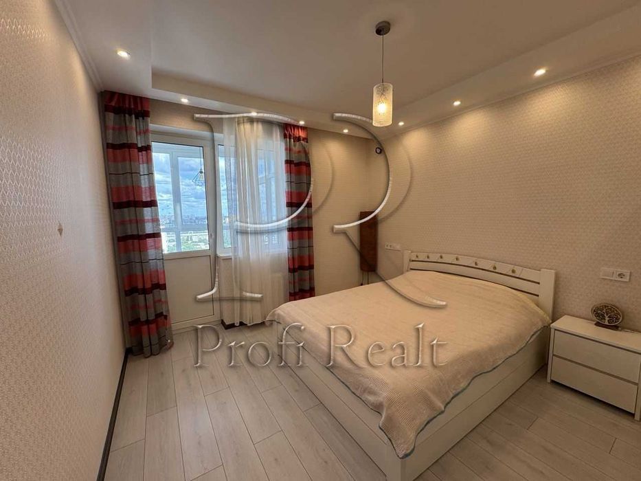 Оренда 2 кімн. квартири за адресою Шалімова 35А/Героїв Севастополя