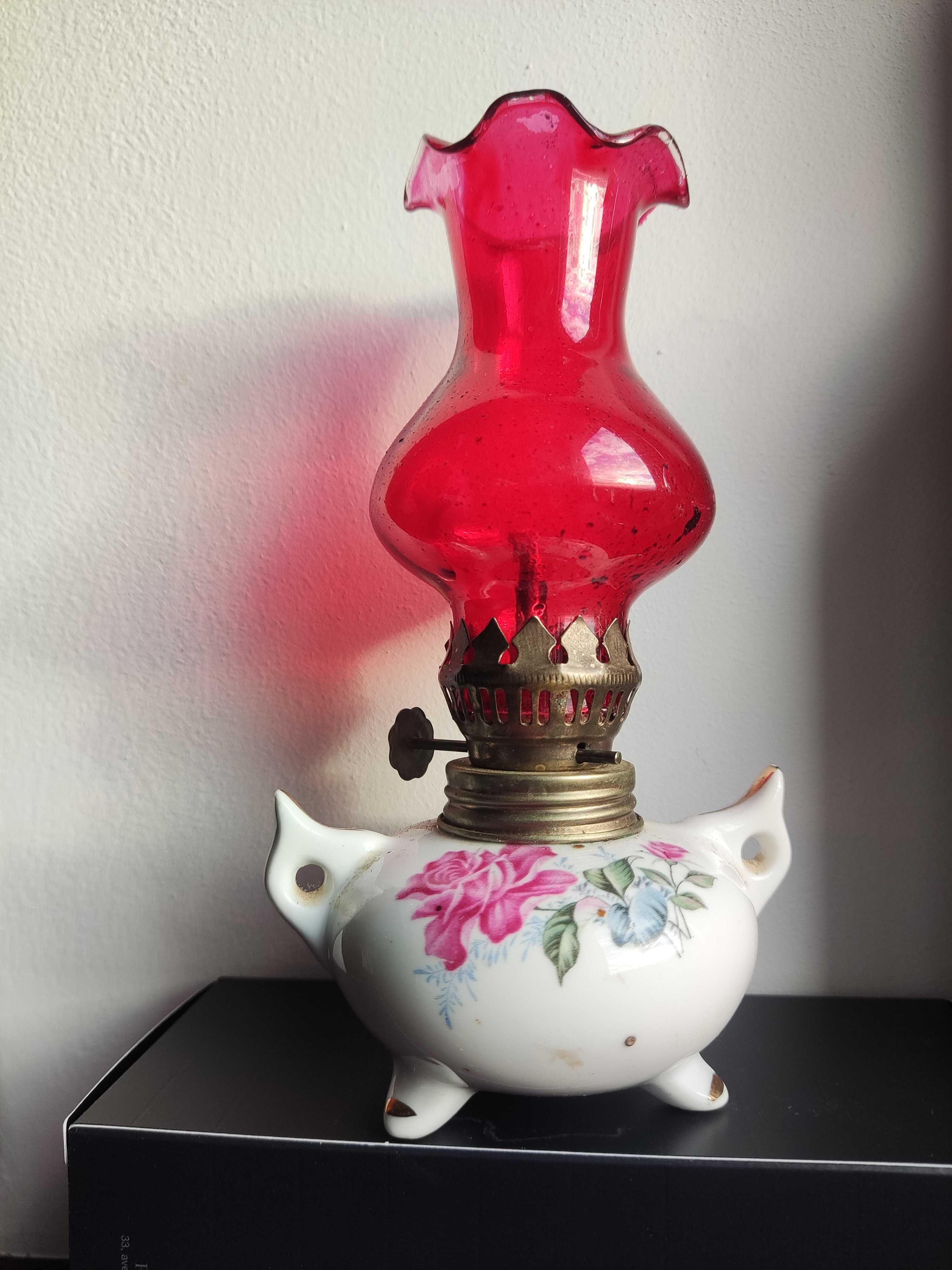 Kolekcjonerska porcelanowa mini lampka naftowa n1