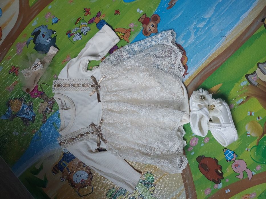 Костюмчик,одяг,плаття,сукня на хрестини для дівчинки