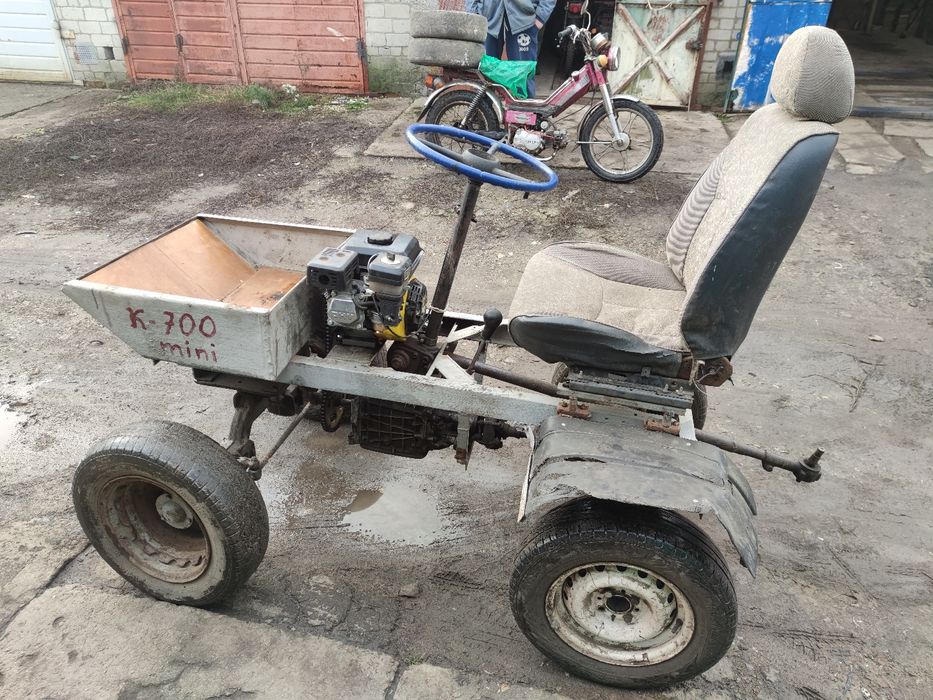 Минитрактор 7.5hp на полном ходу