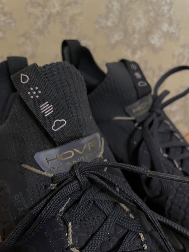 Under Armor Gore Tex