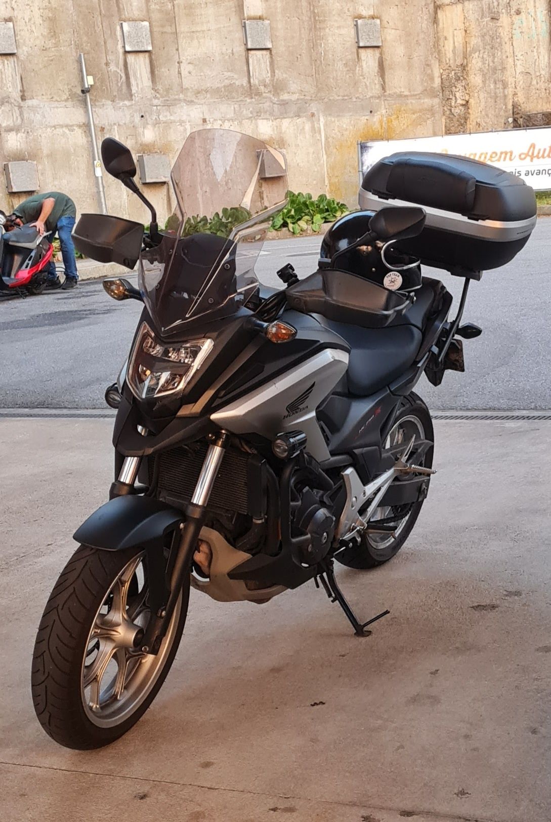 Nc 750x como nova