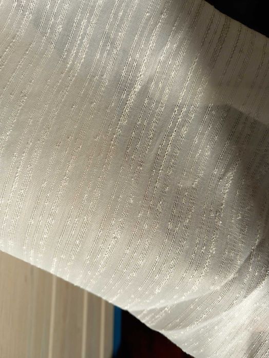 Retalhos de tecido cortinado