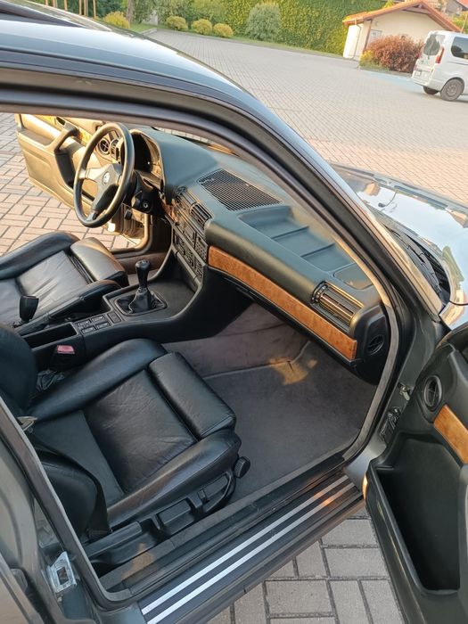 Bmw Seria 7 1988 rok 188km