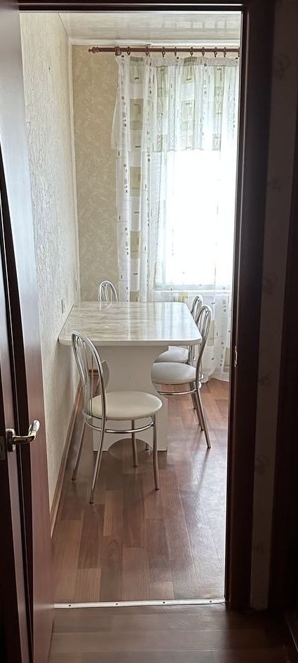 Продам мебель и технику
