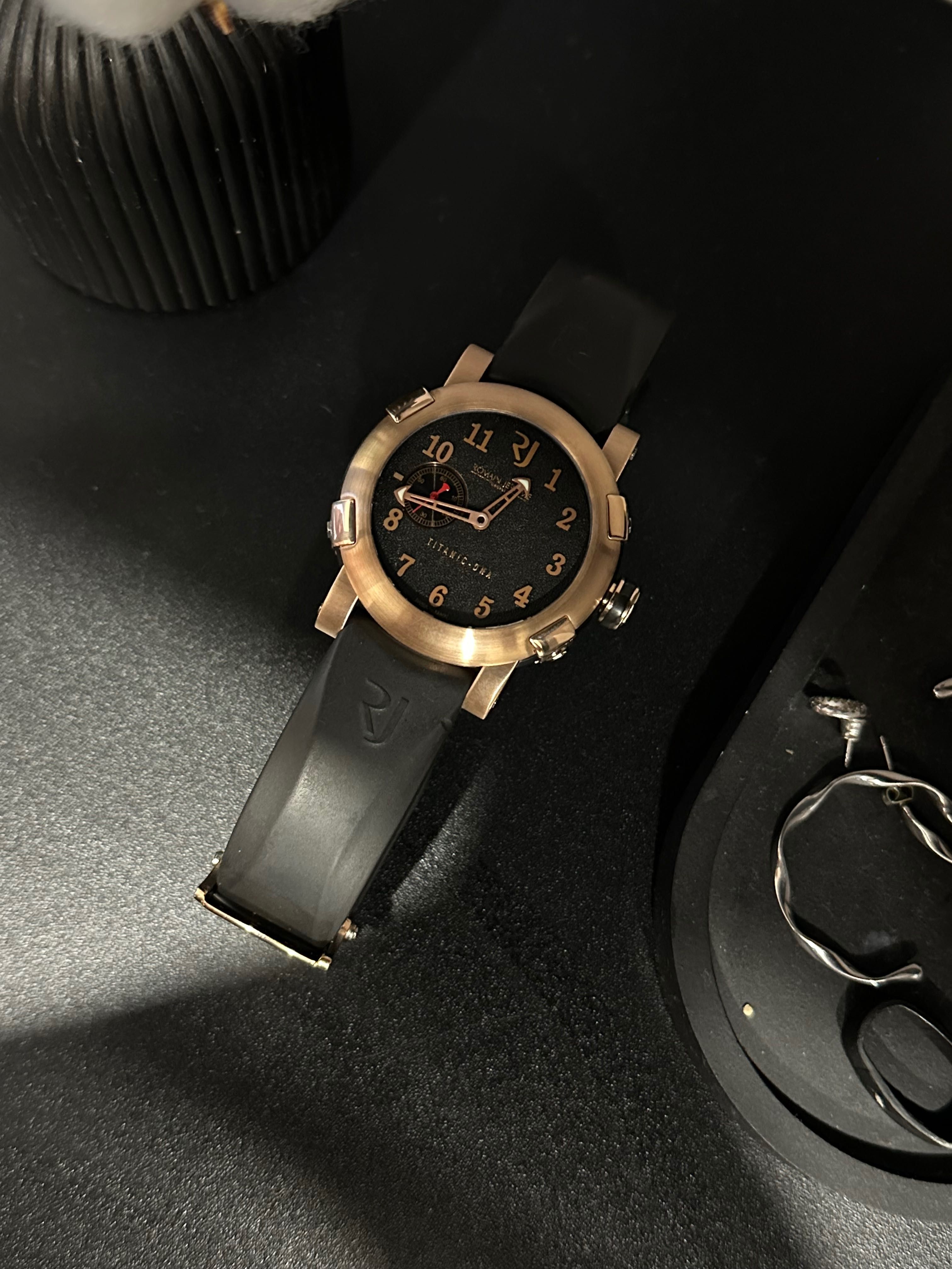 Zegarek romaine Jerome rose gold 750 46mm