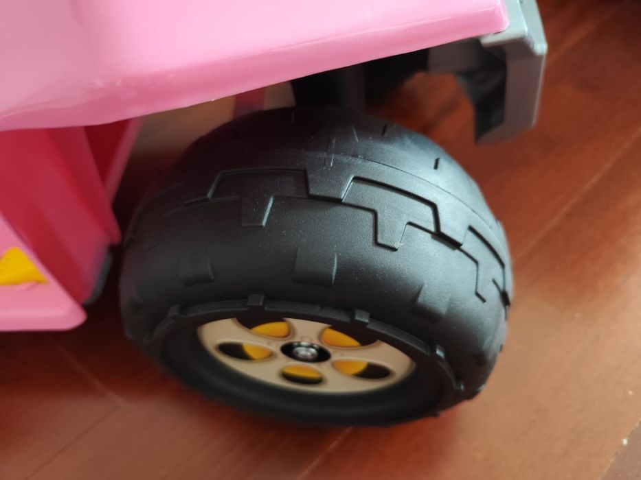 Moto 4 Elétrica Quad Racy Feber 6V 18M+