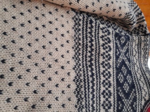 sweter 100% wełna tyrolski