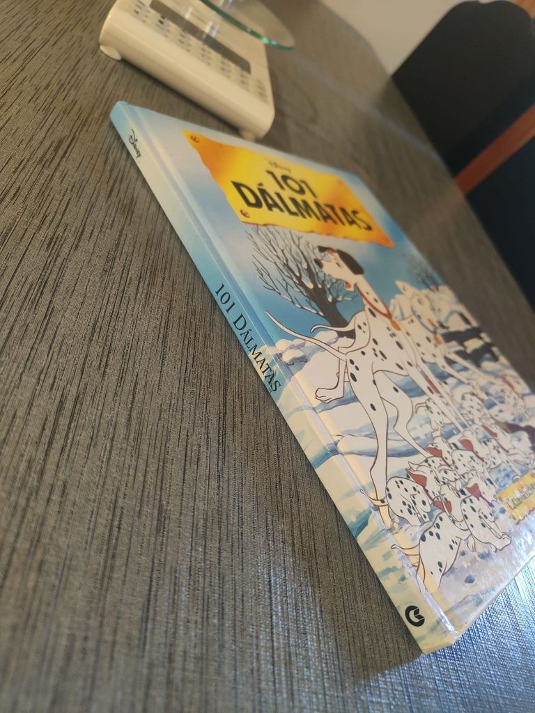 Livro Disney 101 Dálmatas