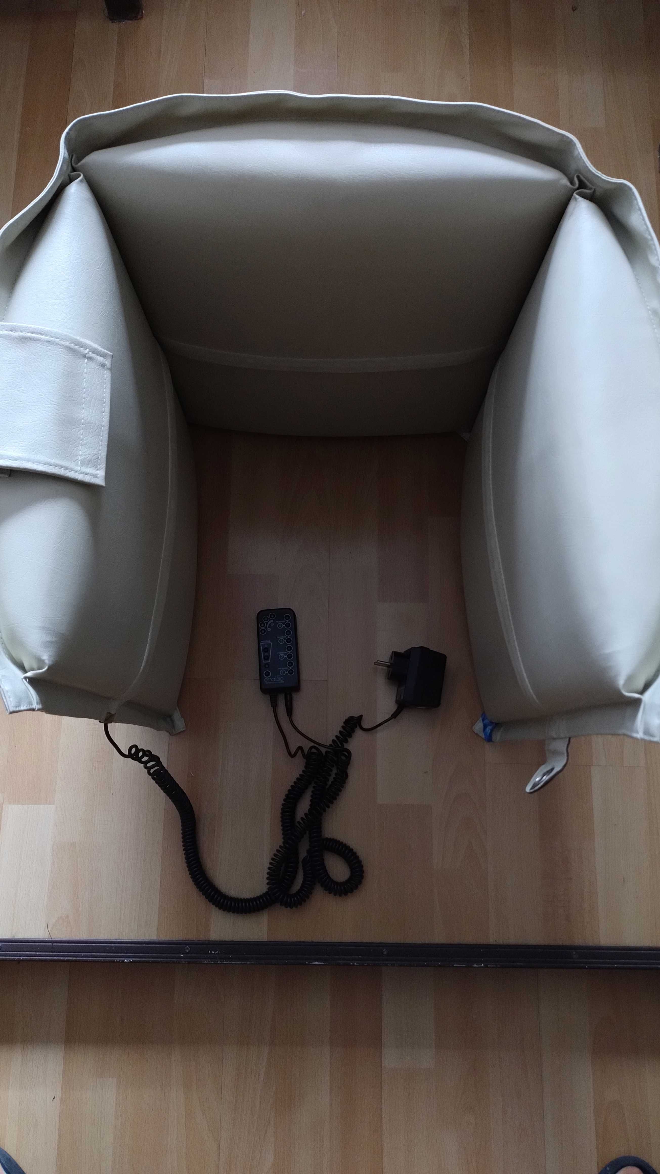 Materac masujący VITBERG Enabio