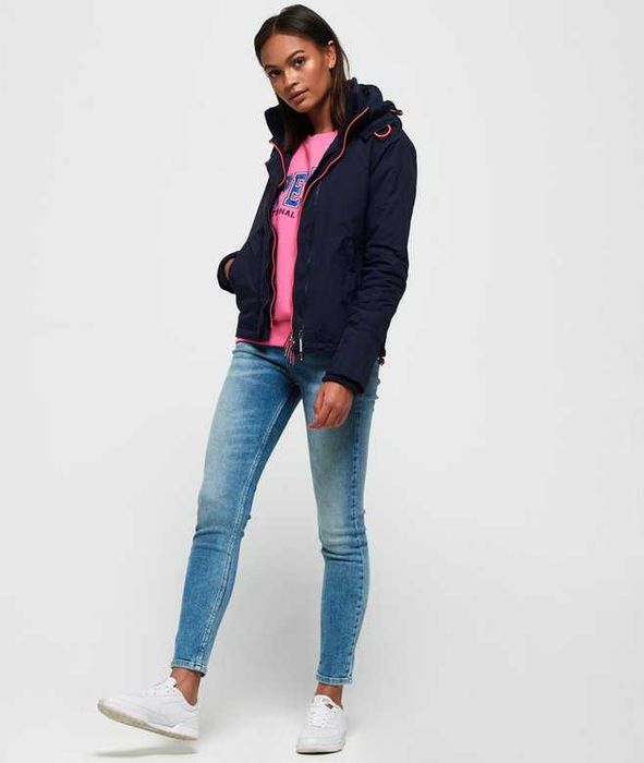 женская куртка на флисовой подкладке Superdry размер L