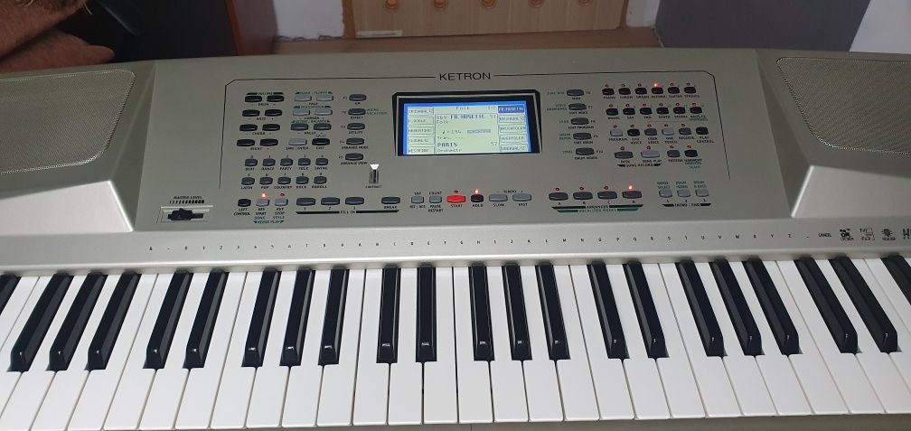 Ketron XD9 keyboard, aranżer.
