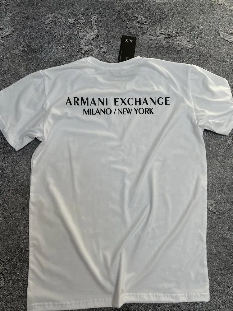 Футболка Armani Exchange MILANO / NEW YORK
