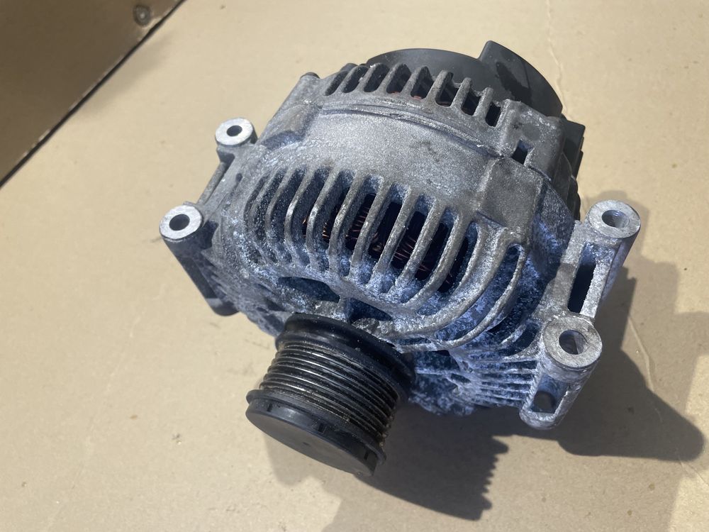 Alternator Audi VW A6 C6 2.0 tfsi 150A a4 b7 a8