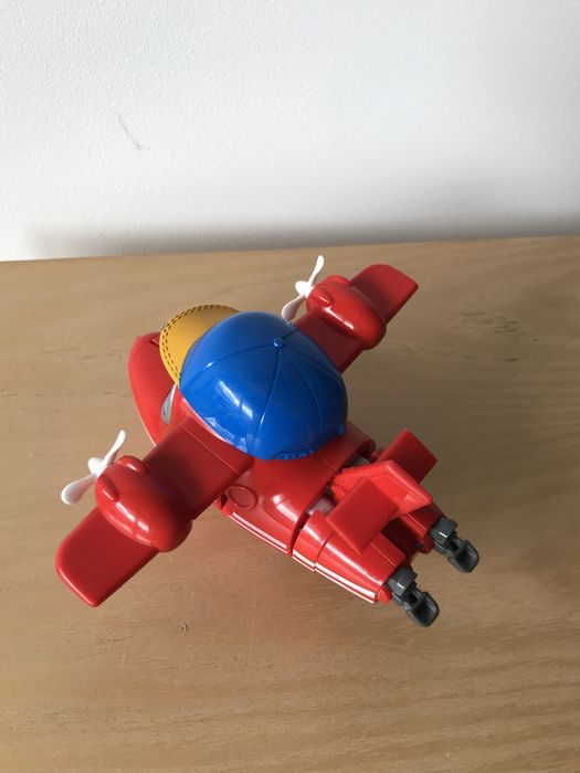 Flip z Super Wings figurka transformująca samolot robot 2w1