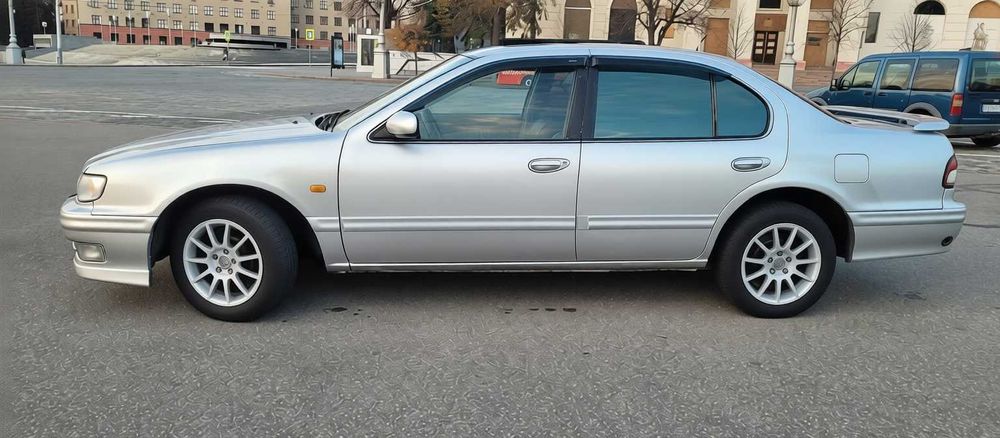 Nissan Maxima 3.0 v6 Механічна кпп