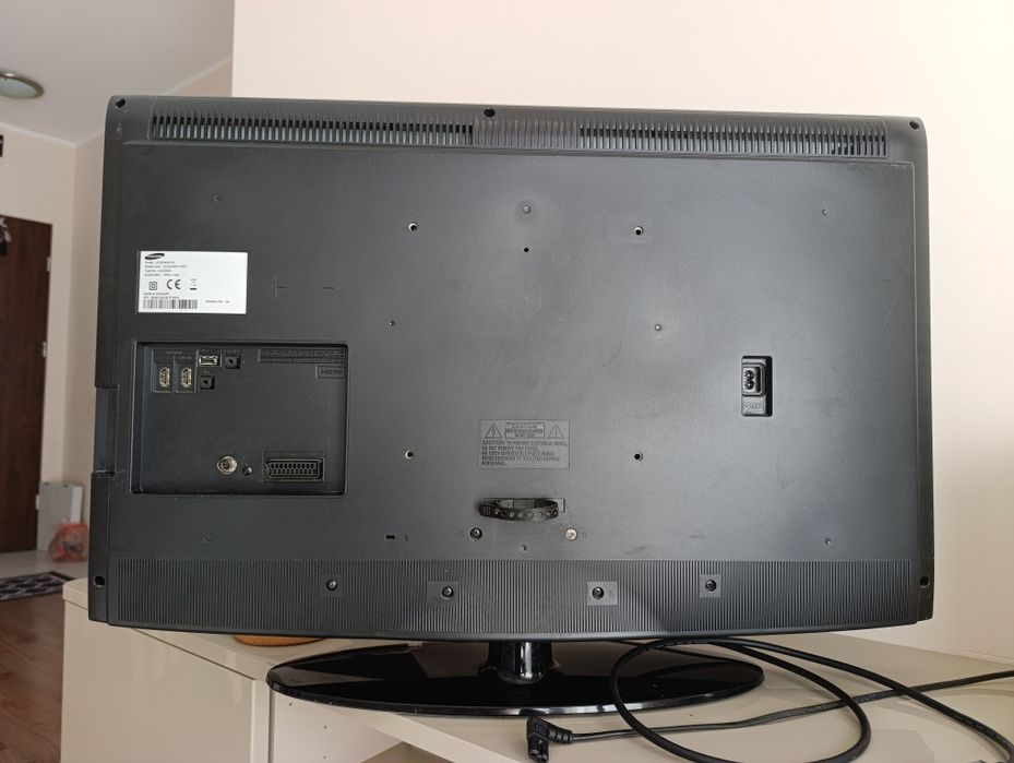 Telewizor TV SAMSUNG 32 całe - LE32D400E1W
Model Code: LE32D400E1WXZT