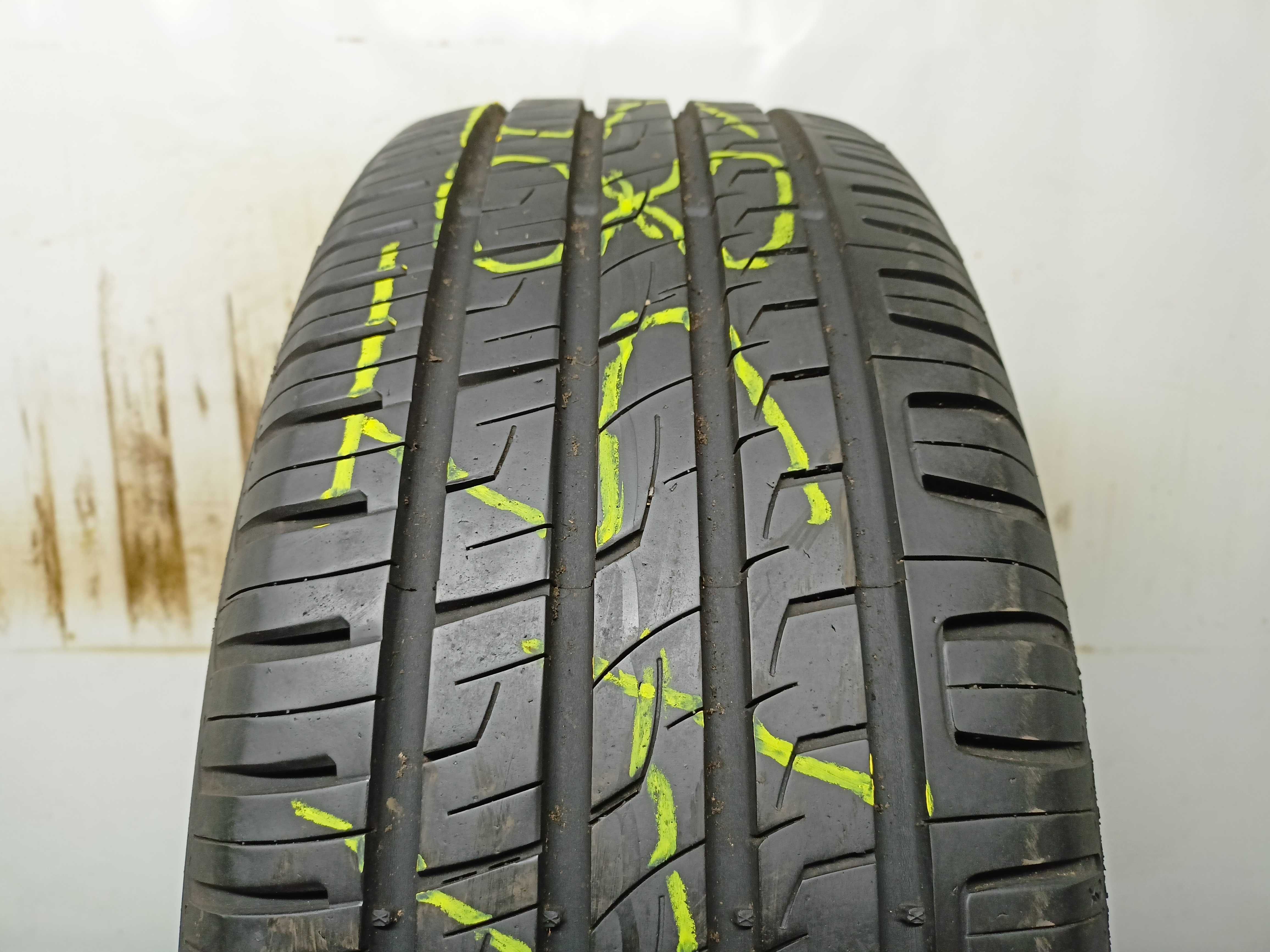 Barum Bravuris 3HM 205/55/16 16r. 91V 7,6mm (4585)