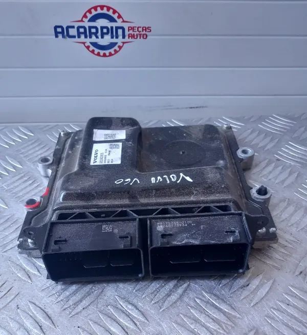 Centralina Motor Volvo V60 2.0 2019 Ref: 32242005