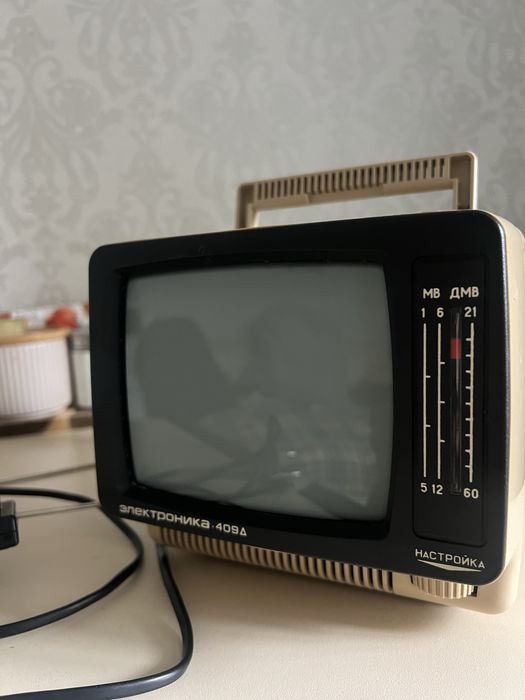 Телевізор “Електроніка-409Д