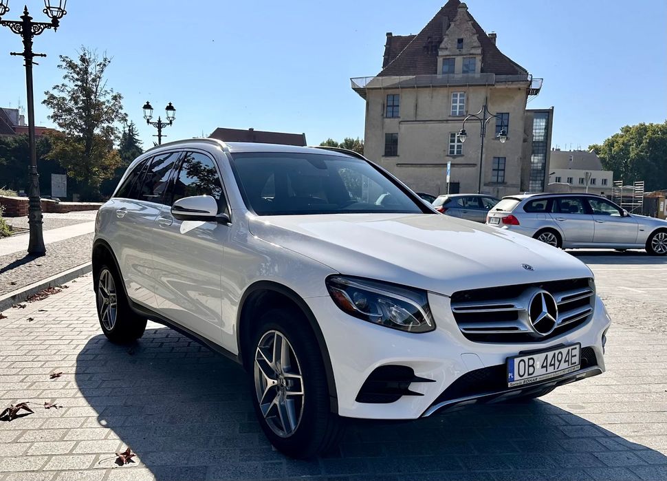 Mercedes-Benz GLC Merdedes-Benz GLC 300 245KM Panorama SERWIS ASO AMG LINE Burmester