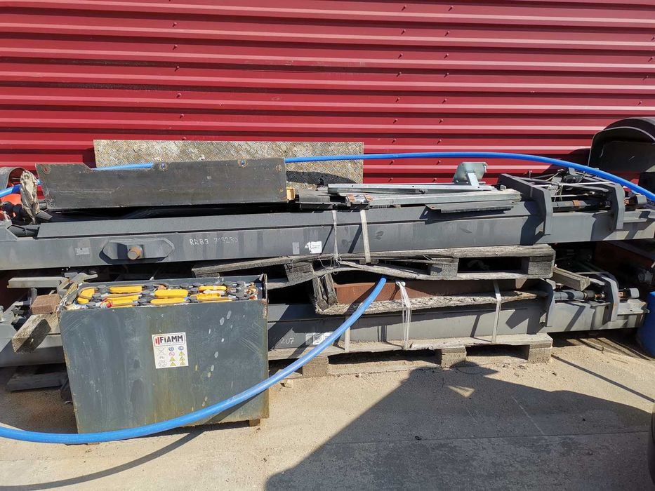 Wózki elektryczne boczne BT masz 356cm cena za 3 szt