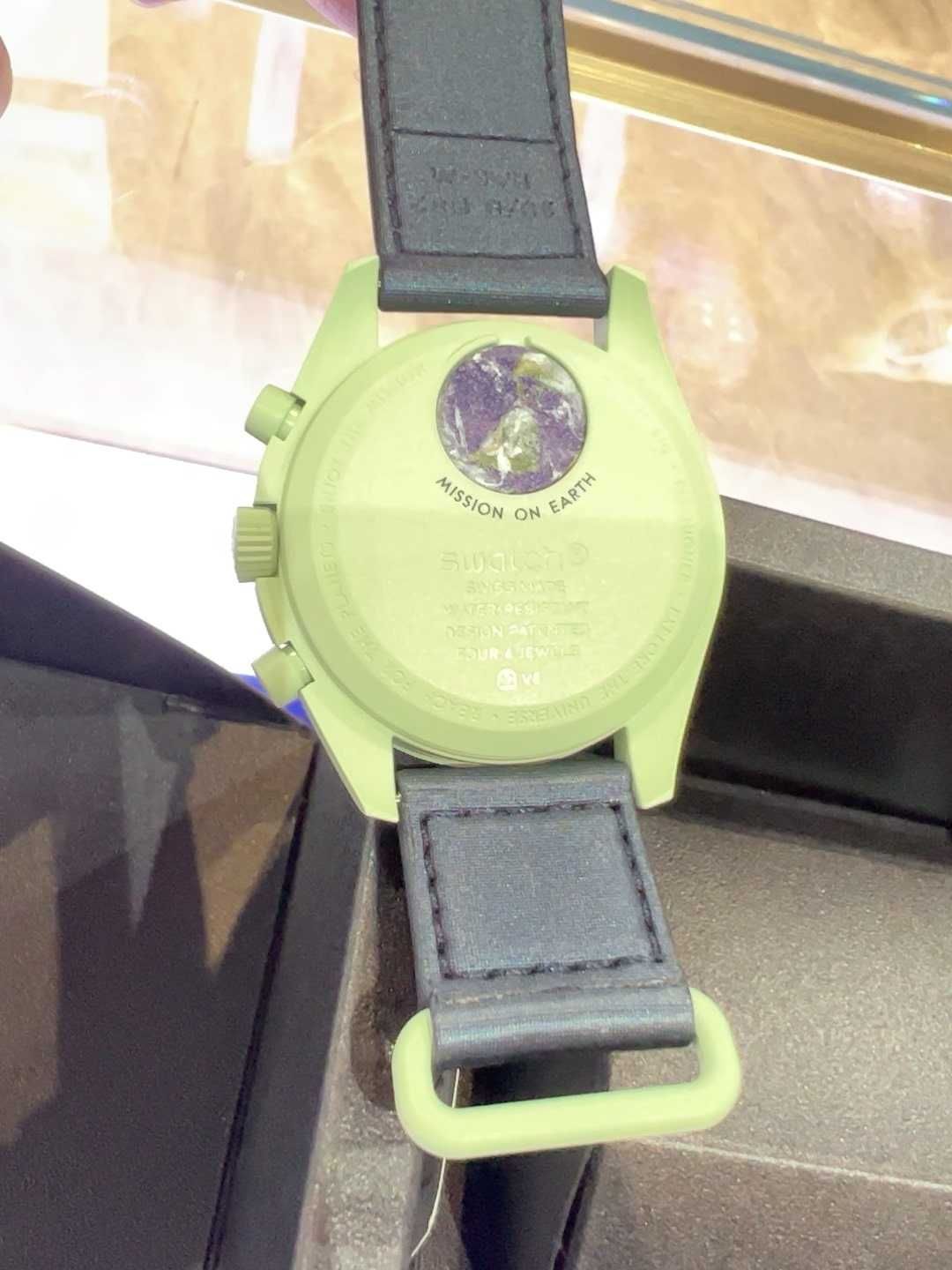 Omega x Swatch - Moonswatch - Misja na Ziemię- SO33G100 280