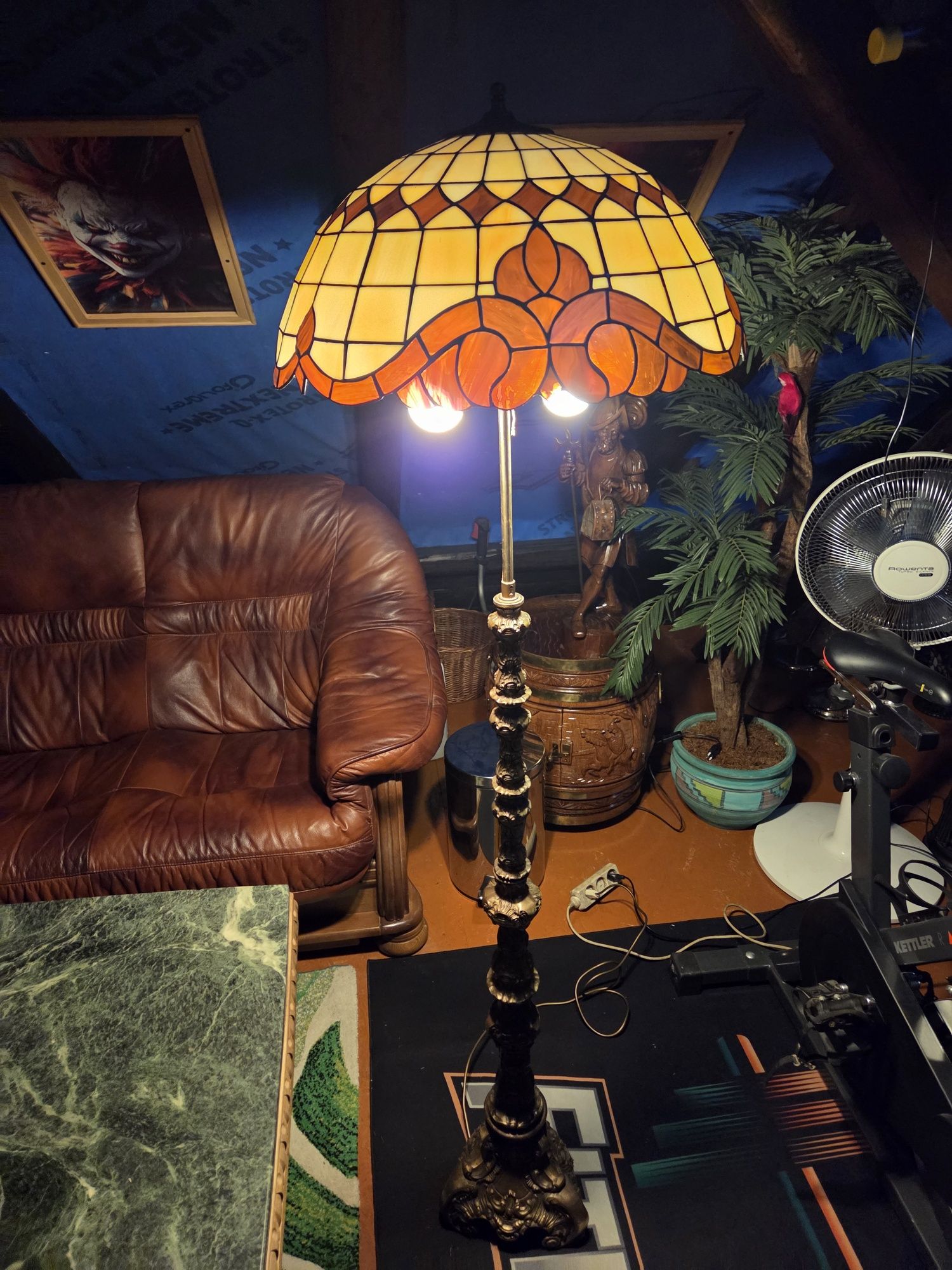 Lampy stojące tiffany
