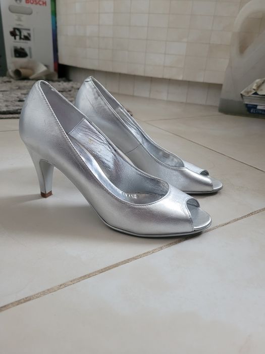 Nina Fiarucci szpilki czółenka 35 buty na obcasie