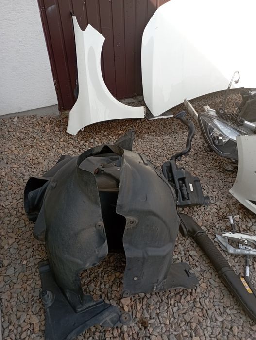 W117 CLA kompletny przód zderzak maska błotnik lampy chłodnice pas 650