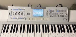 Korg m3 61 teclas