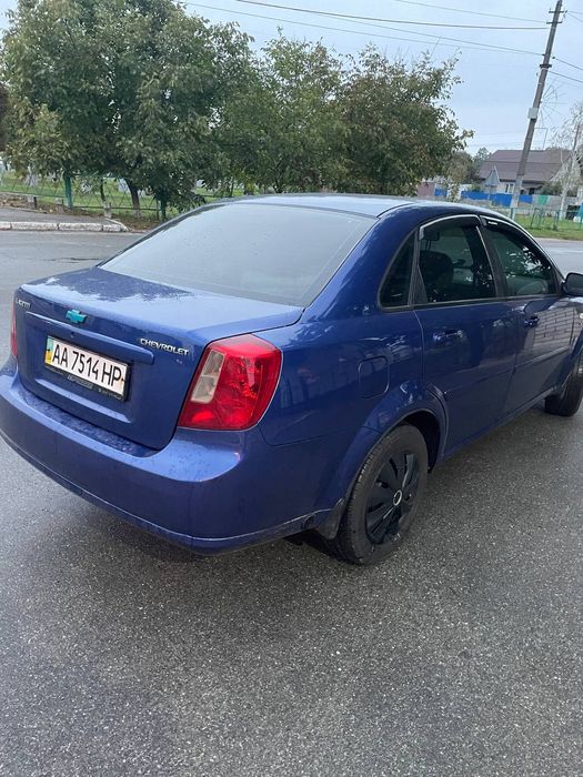 Шевроле лачетті 1.8 газ/ бензин