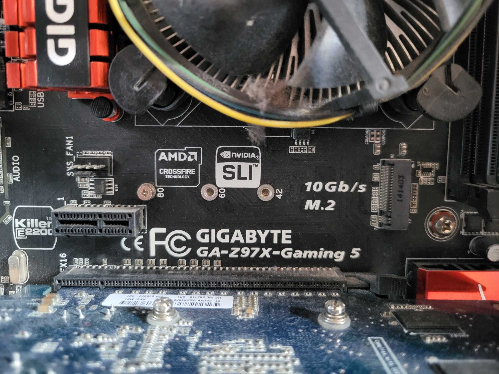 Komputer intel i5, karta NVidia, gratis monitor i kamera