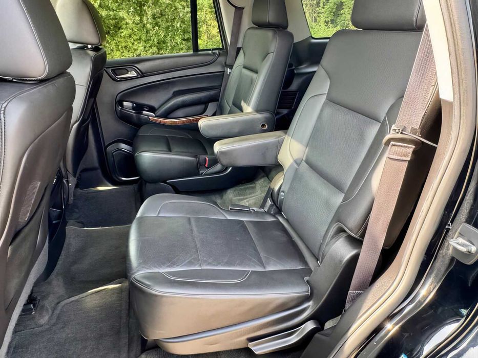 Chevrolet Tahoe      2015
