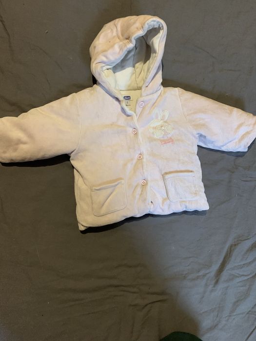 Пакет речей на дівчинку