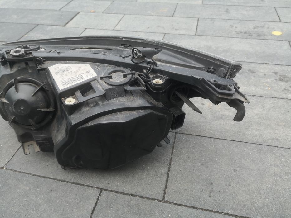 Reflektor przedni prawy BMW e60 e61 lift Bi-xenon Europa