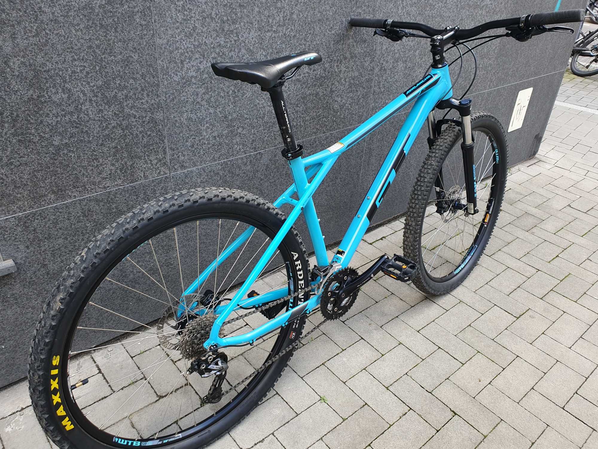 GT AVALANCHE SPORT rozm.L 19" 49cm Koła 29"/ Sklep FUN-SPORT