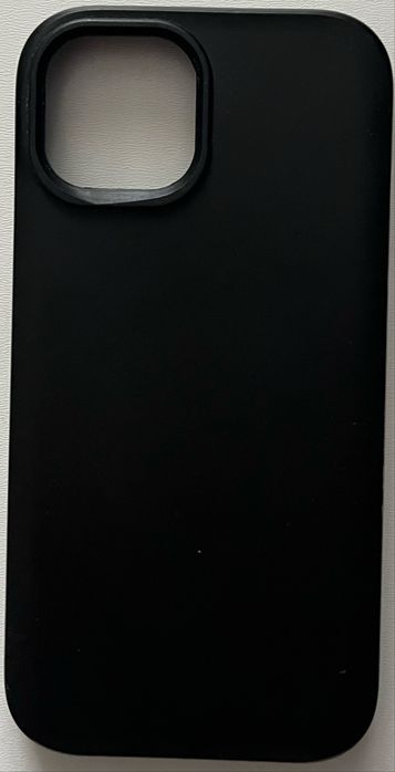 RhinoShield SolidSuit iPhone 15 etui czarne MagSafe 3,5m ochrony